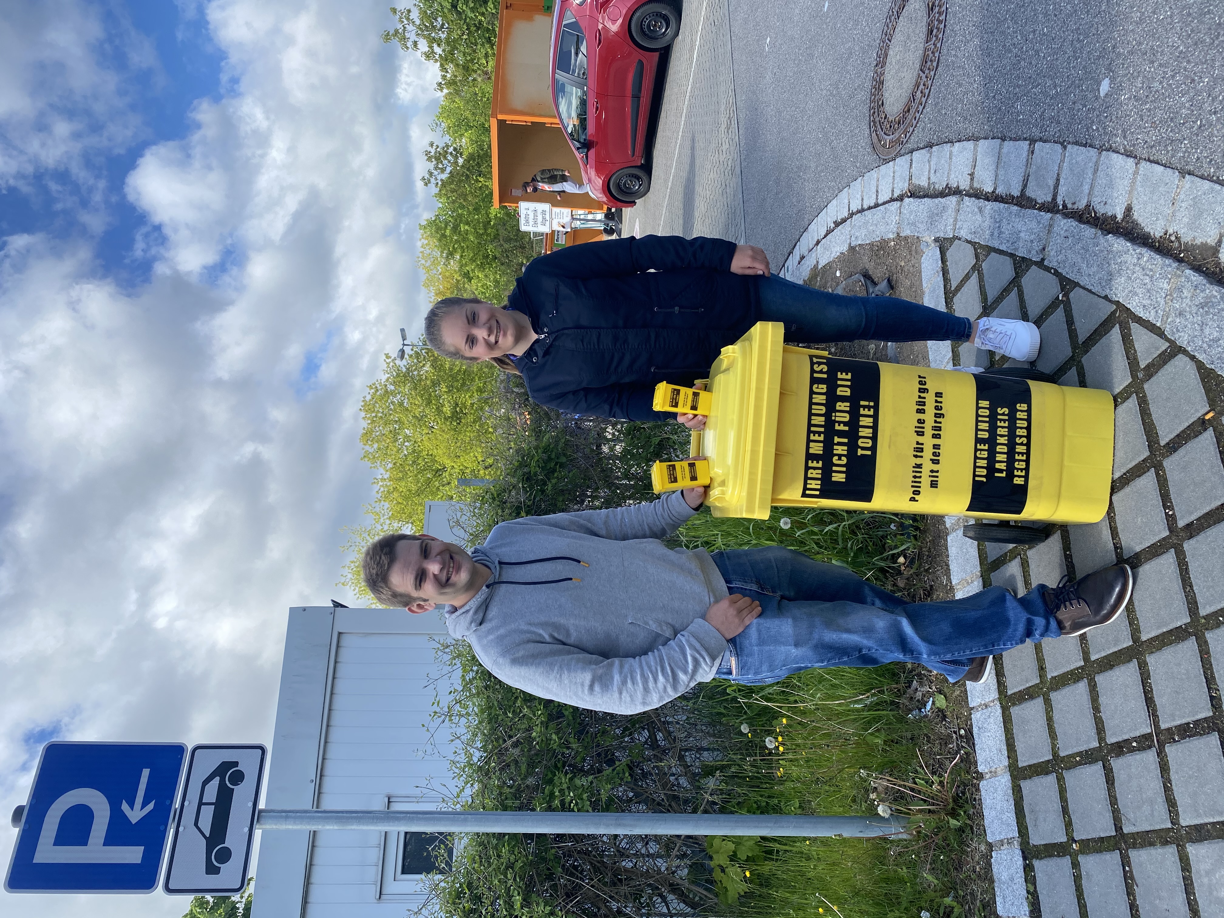 Wertstoffhof-Tour: Präsentationen und Gespräche